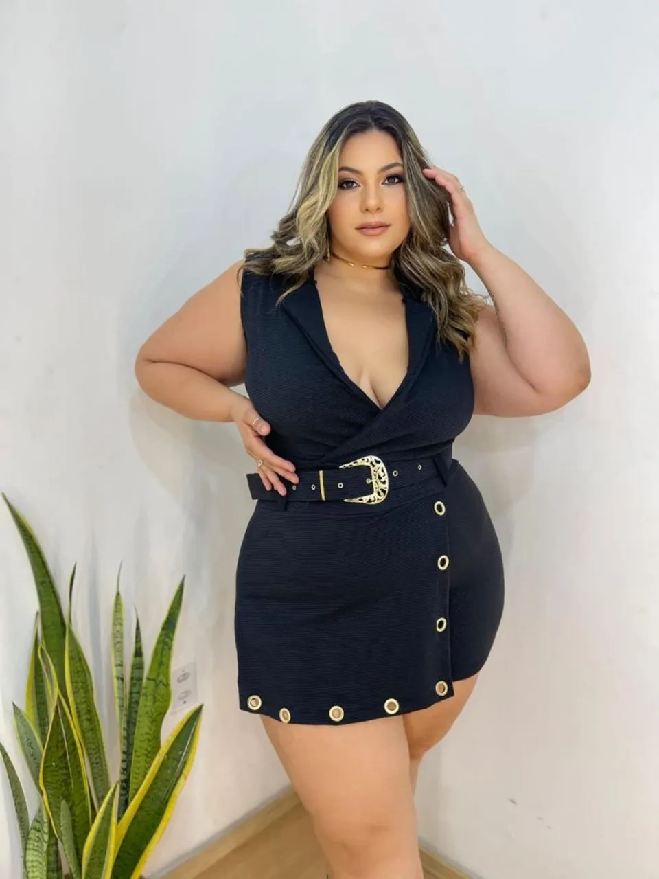 Macaquinho Plus Size