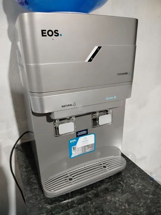 Bebedouro de água gelada EOS - Novo