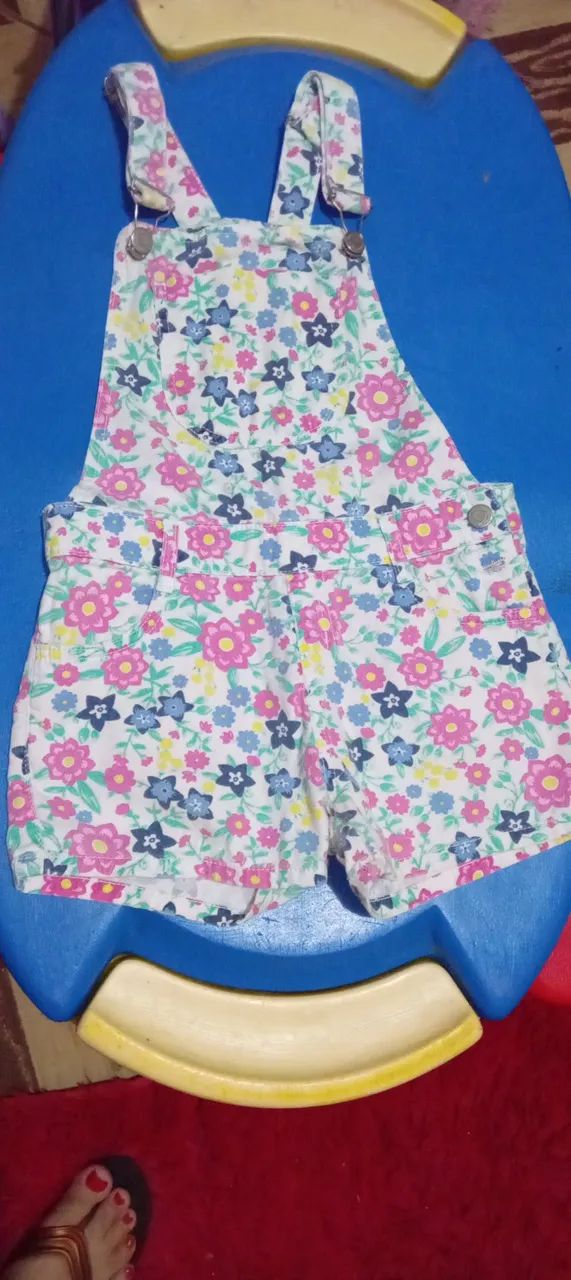 Macacão jeans Floral