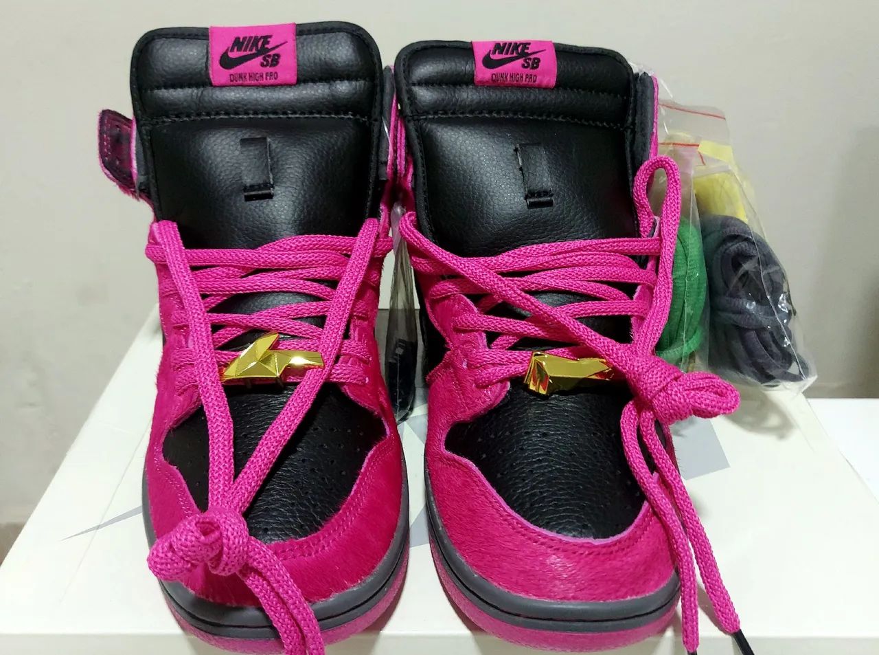 TENIS NIKE SB DUNK HIGH X RUN THE JEWELS - Foto 4