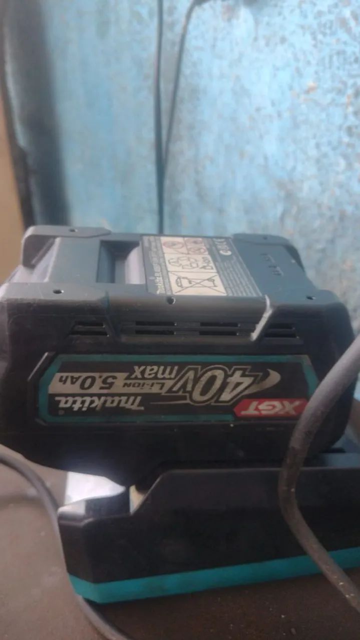 Parafusadeira de Impacto 18V Makita - Foto 2