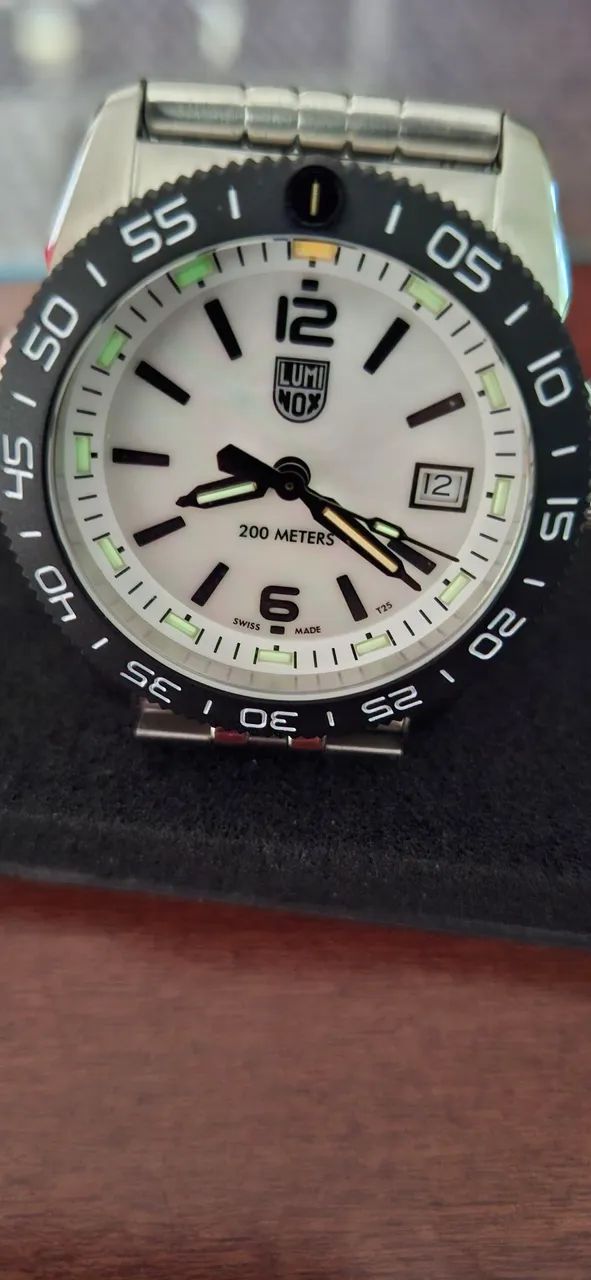 Relógio Luminox T25