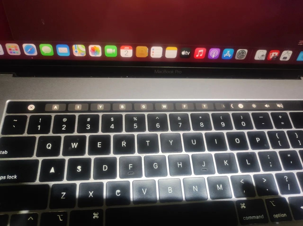 MacBook pro tela 15" core i7 16gb, placa de vídeo  - Foto 2