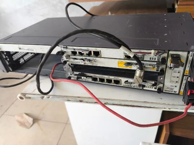 IDU Rádio Enlace HUAWEI Rtn 950 6ghz 2+0 - 1g Full Duplex - Foto 4