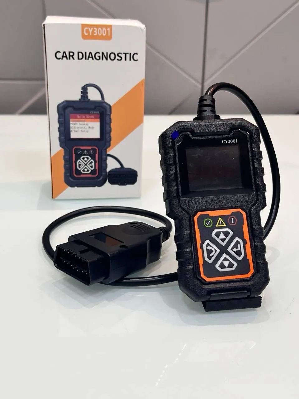 Scanner automotivo CY3001 injeção eletrônica carros OBDII apartir 1996