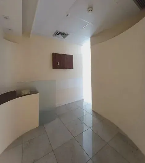 Alugo Comercial/Sala - Comercial - No bairro Pina - Rio Mar Trade Center 4 e 5