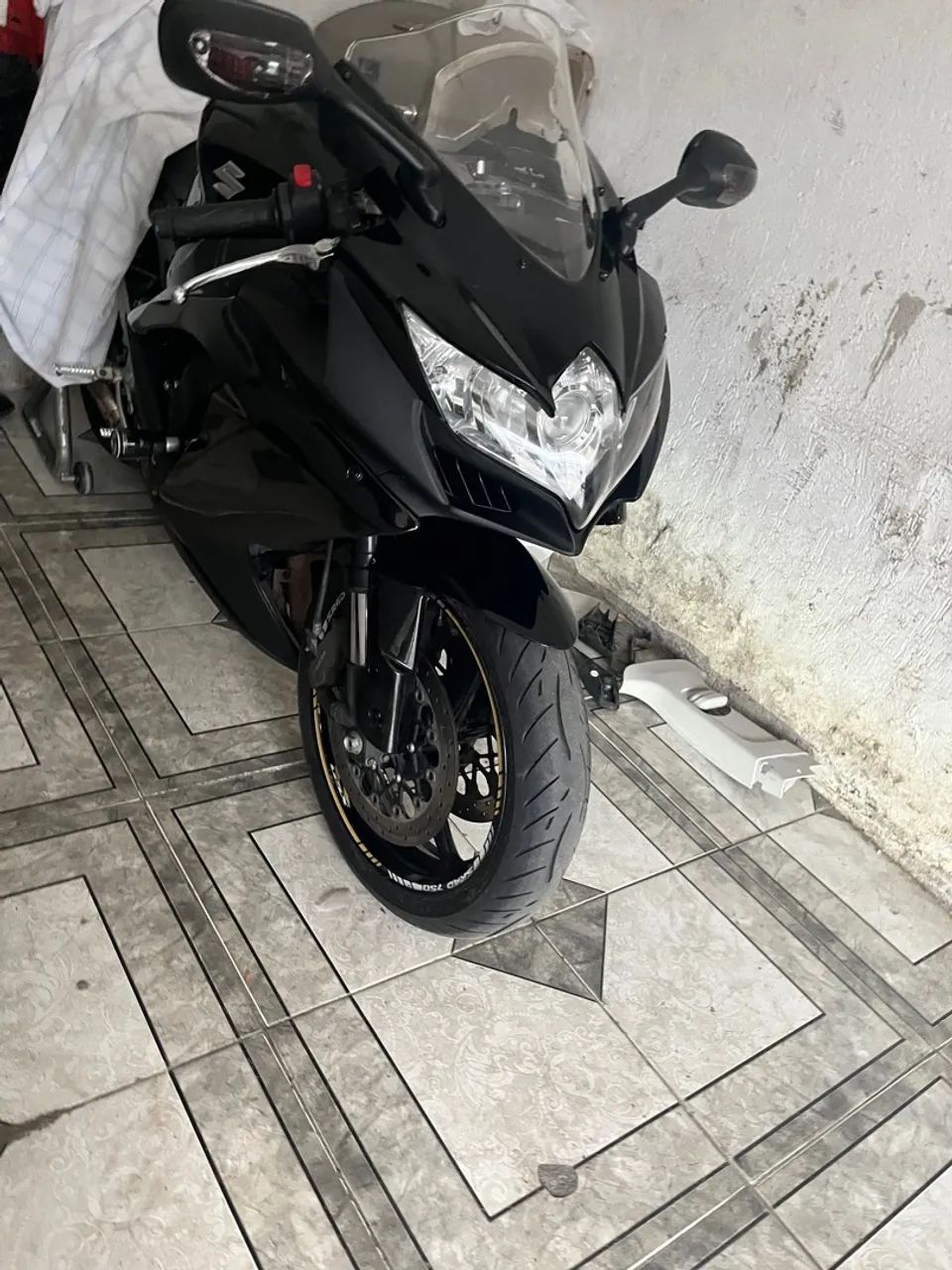 Suzuki GSX-R 750 srad 2012 - Foto 5