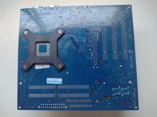Placa Mãe com Defeito - Até 12X no Cartão - Foto 4