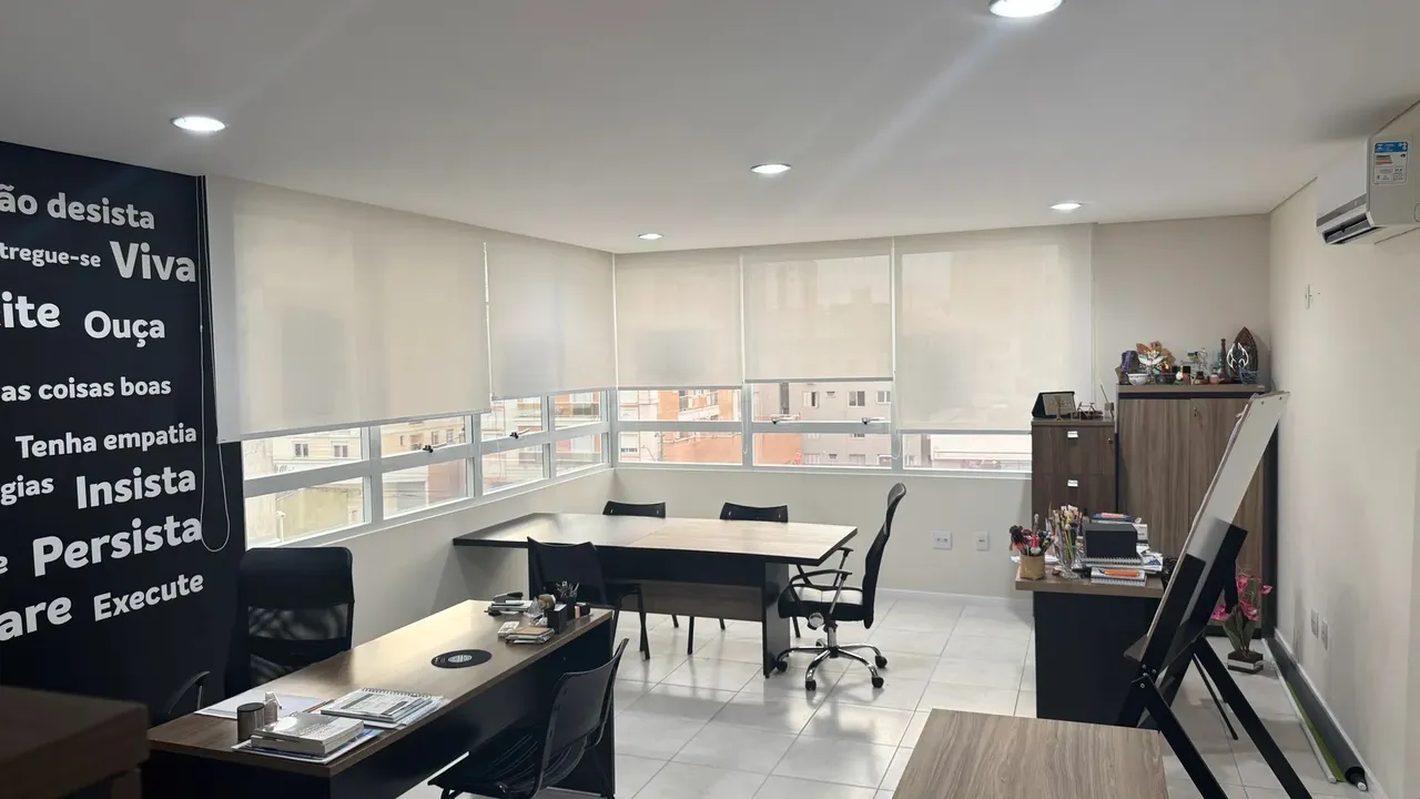 sala para venda possui 35 metros quadrados em Agronômica - Florianópolis - SC