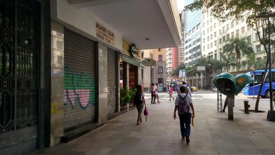 LOJA  Grande VISIBILIDADE À DISTÂNCIA, entre o CALÇADÃO da Rua Erasmo Braga e a Av. Nilo P - Foto 3