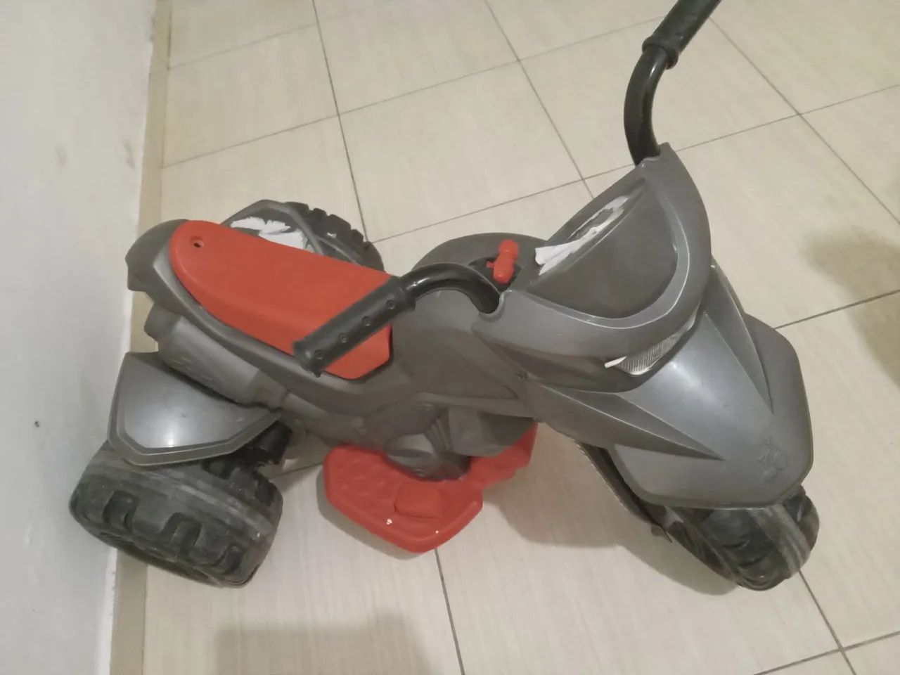 Moto de Brinquedo Radical
