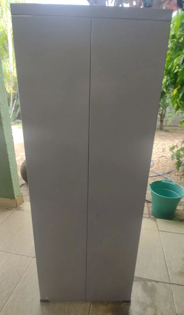 Armário de aço R$ 120,00 - Foto 4