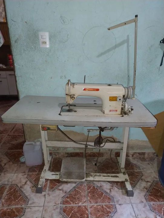 Máquina de Costura Industrial Usada - Foto 3