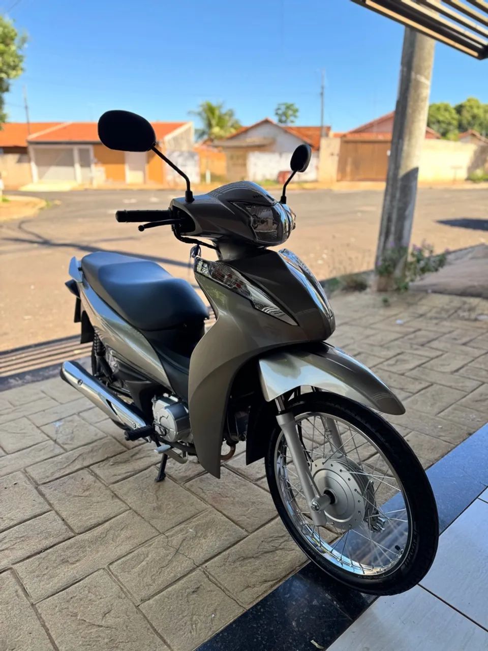Biz 110i 23/23 10.500km