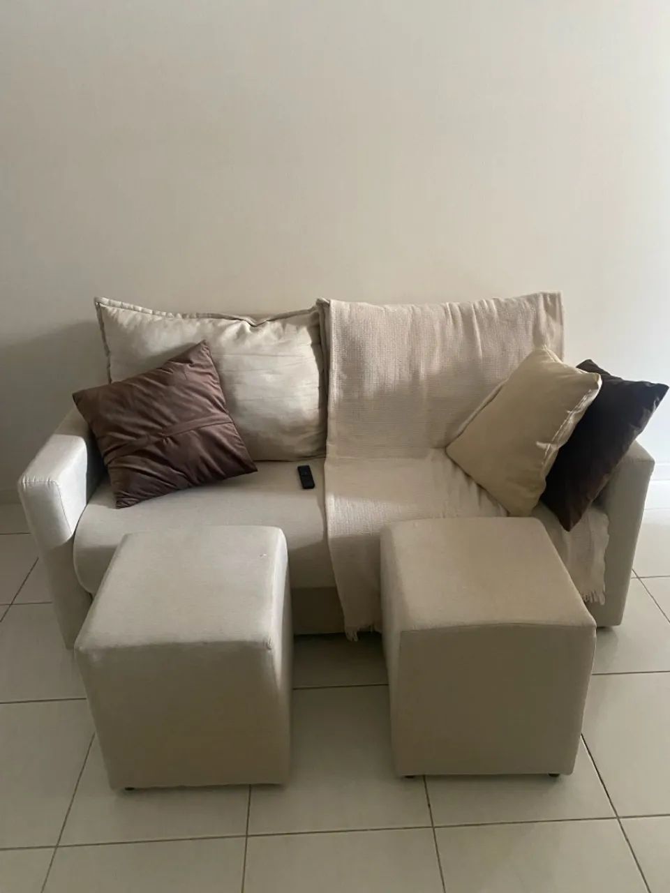 Sofá Cama 2 lugares - menos de 1 ano de uso  - Foto 4