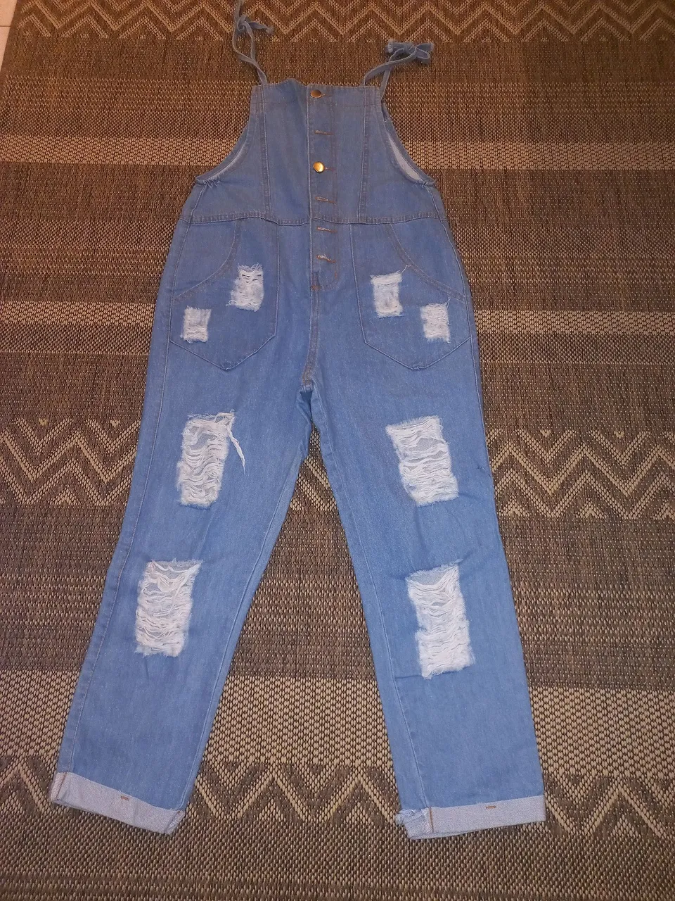 Macacão Jeans Destroyed Feminino