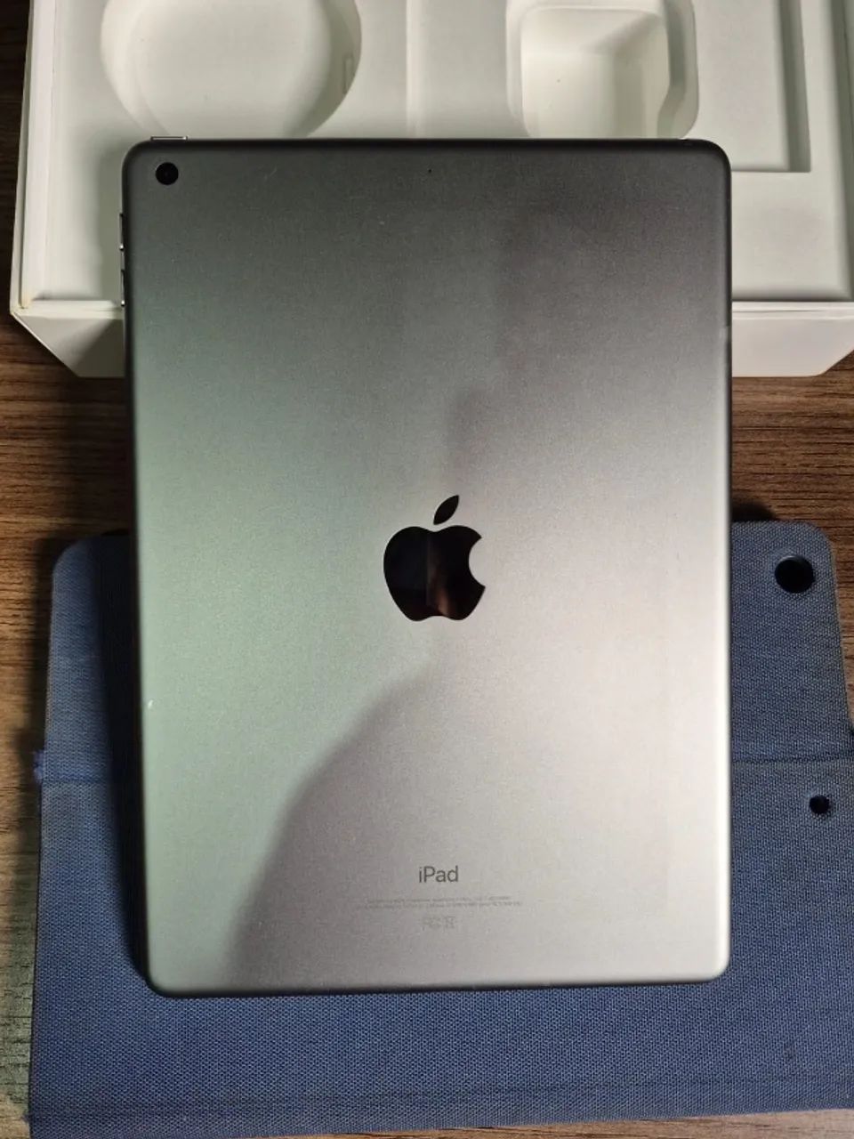 Ipad sexta geração conservado + Apple Pencil - Foto 2