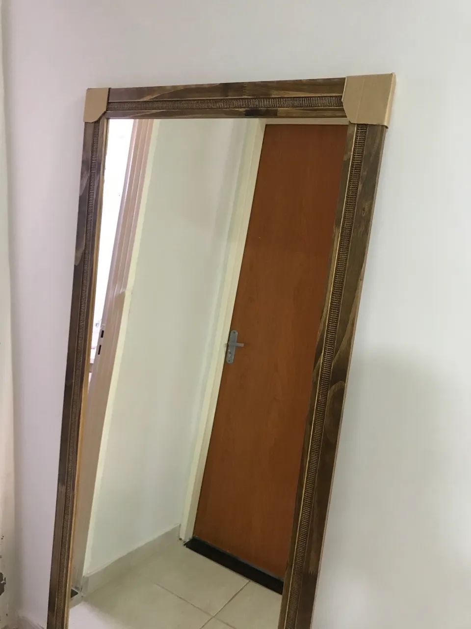 Espelho com moldura de madeira - NOVO - Foto 2