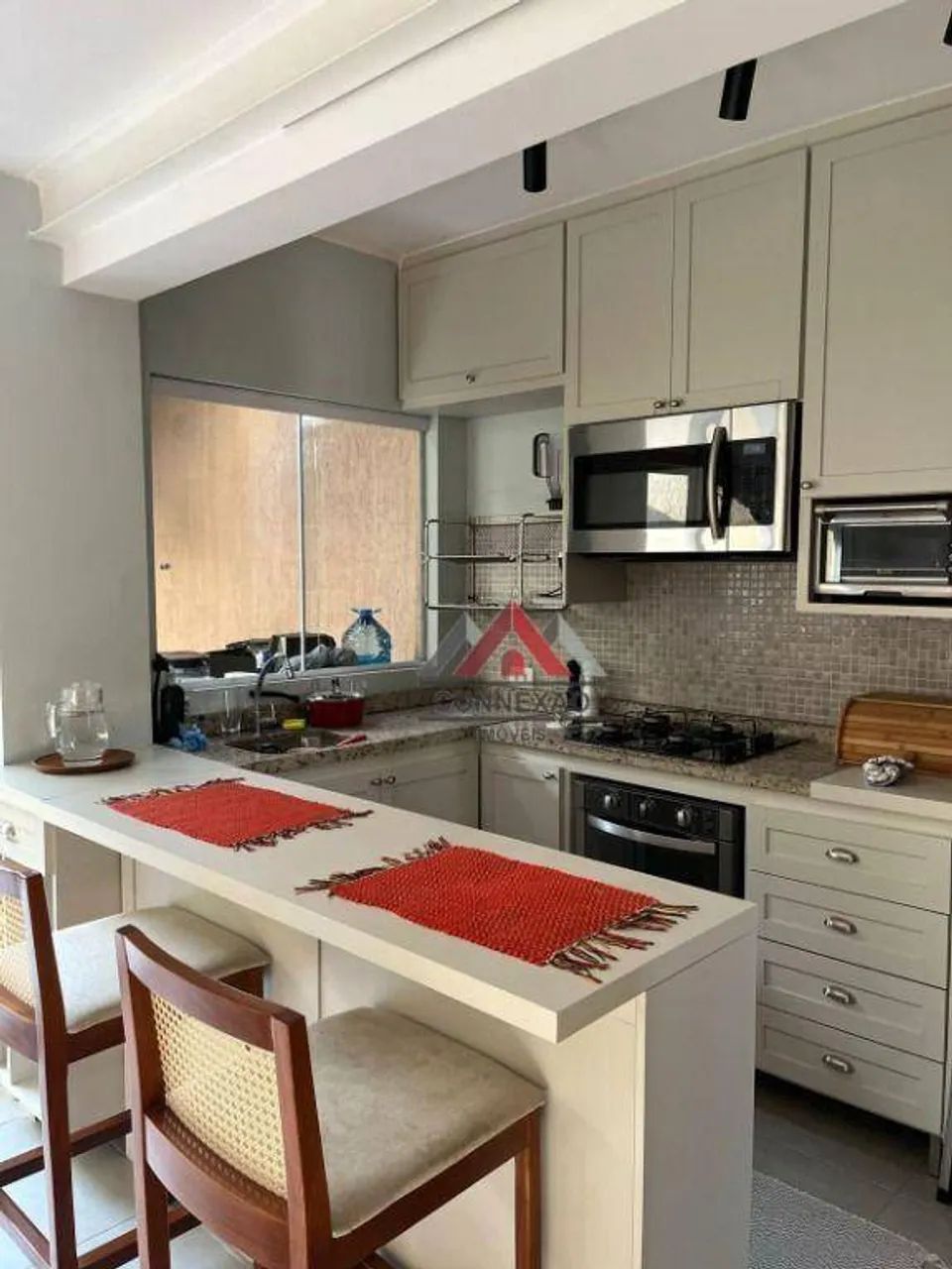 Sobrado com 4 dormitórios à venda, 220 m² por R$ 819.000,00 - Cidade Cruzeiro do Sul - Suz