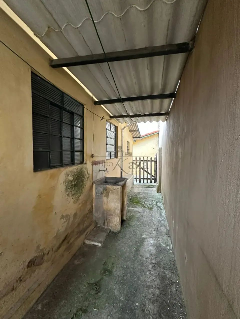 Oportunidade - Terreno com três casas - Jardim das Indústrias - Jacareí - 260m². - Foto 3