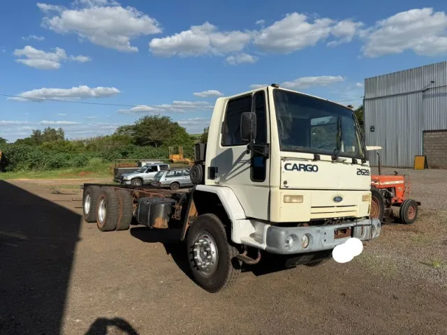 Caminhão Ford Cargo 2628e Ano 2009