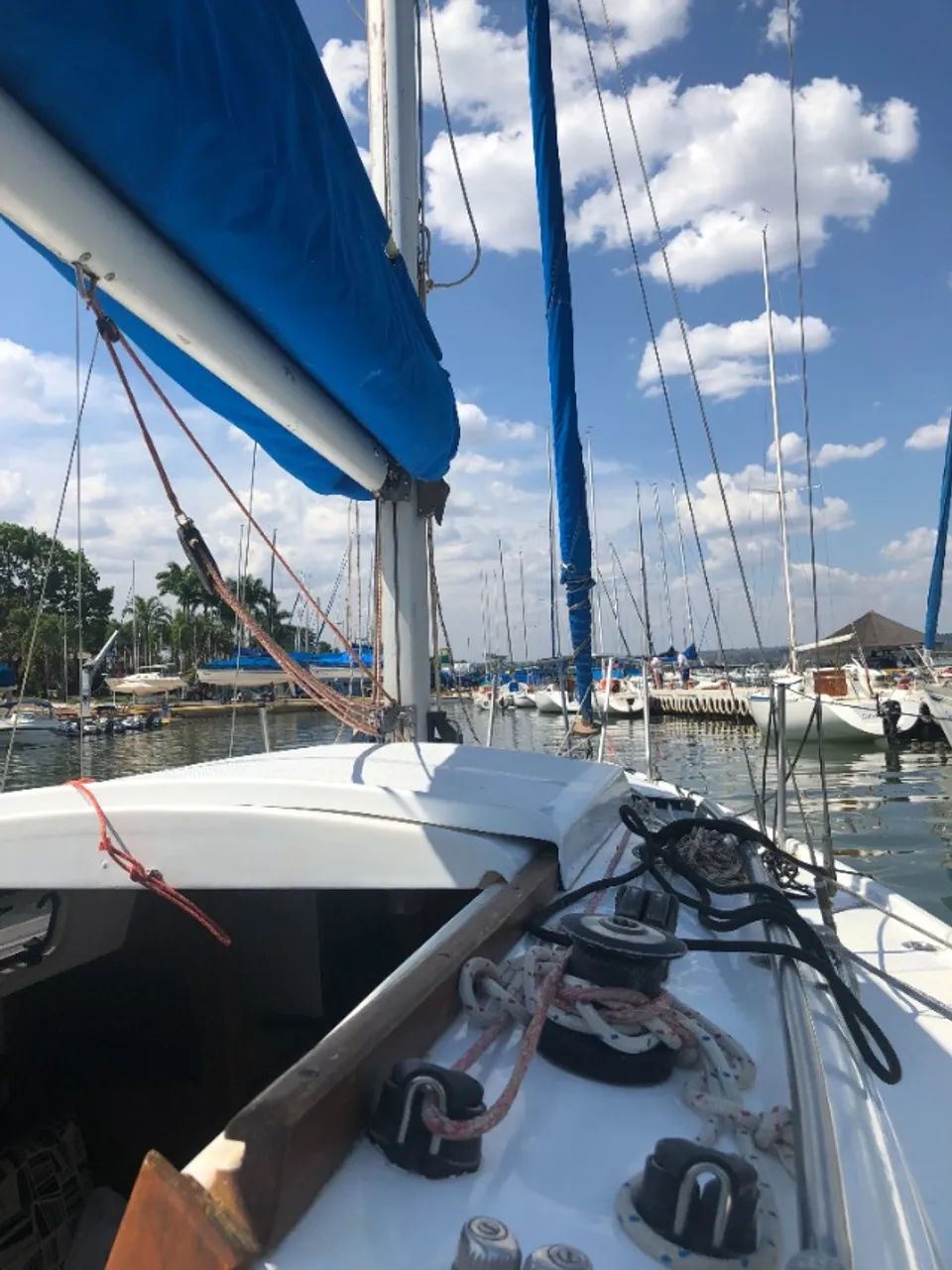 Veleiro Martinique 25 com vaga no iate clube  - Foto 3
