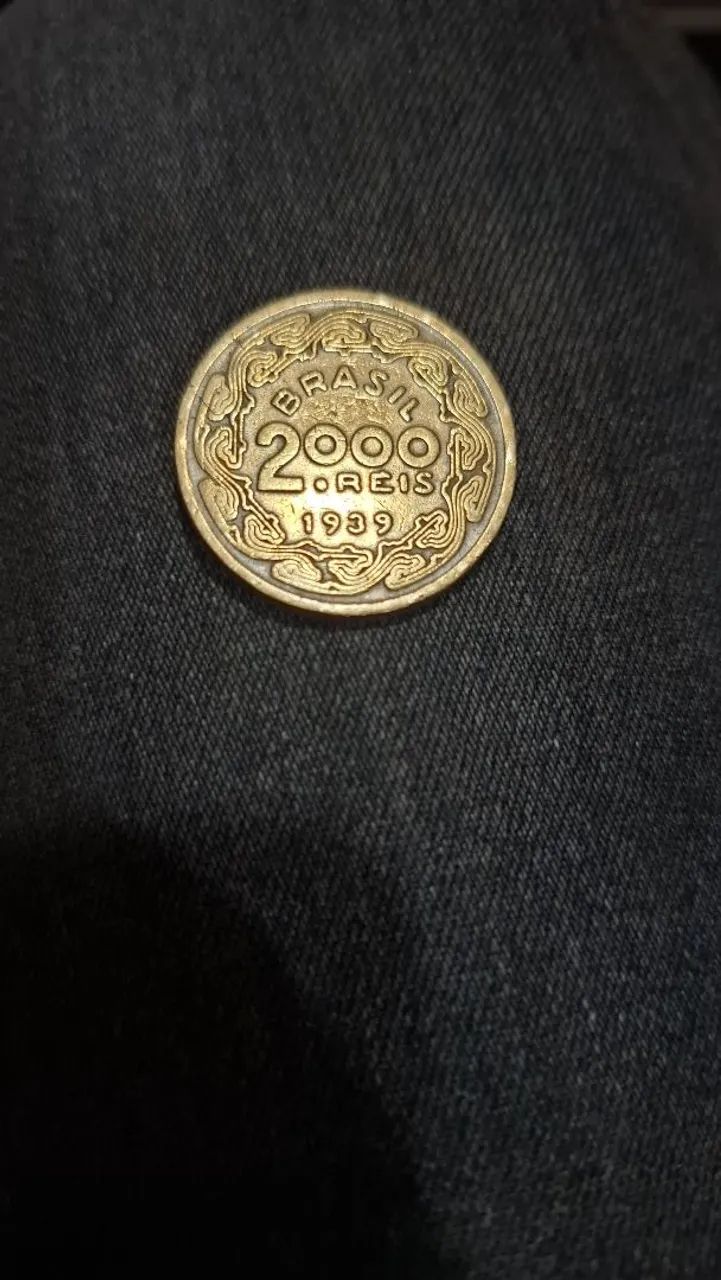 Moeda Antiga do Brasil: 2.000 Réis 1939 - Série Marechal Floriano Peixoto  - Foto 2