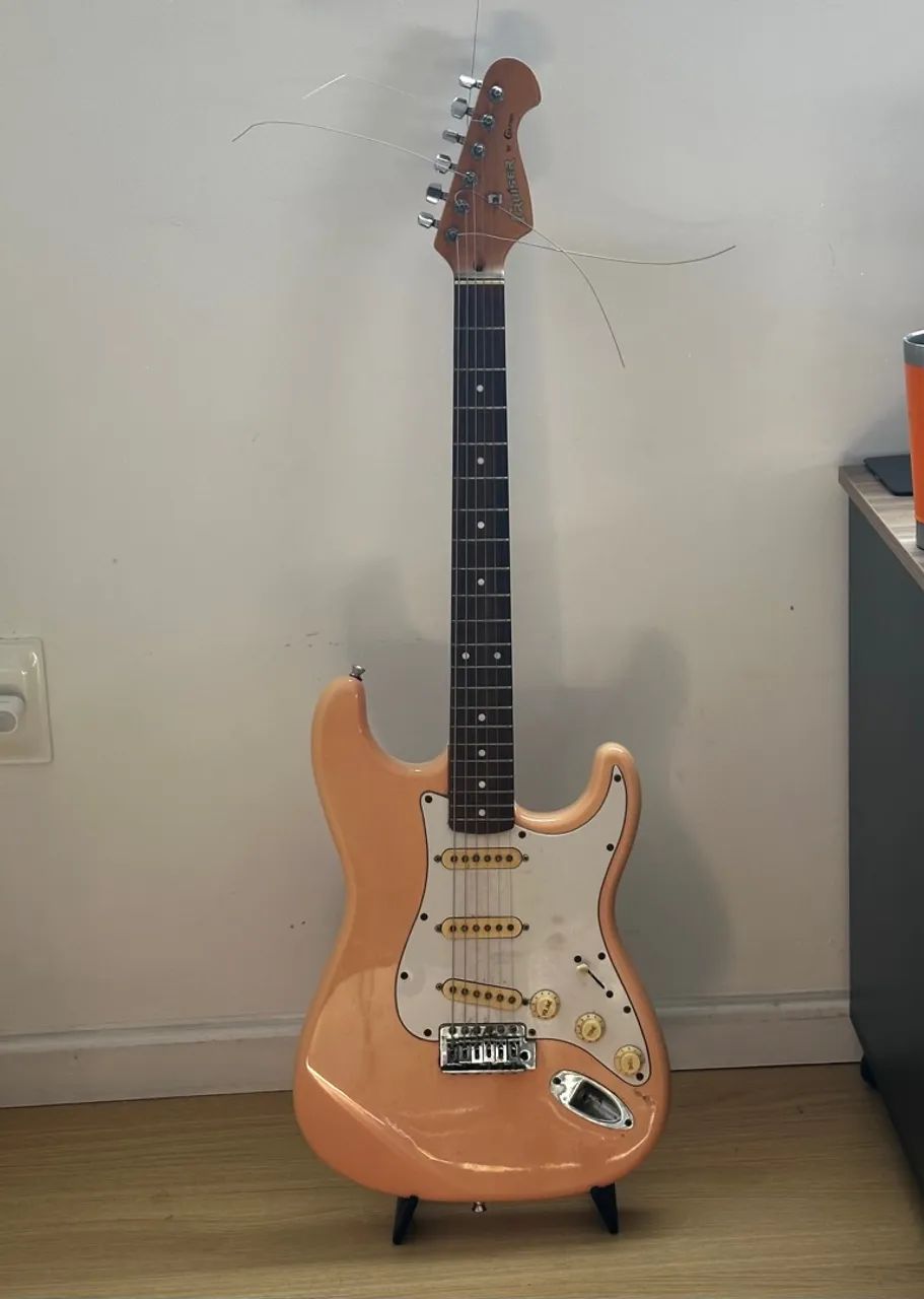 Guitarra Cruiser 