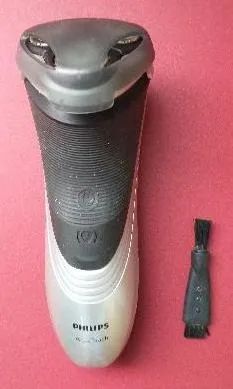 BARBEADOR PHILIPS AQUATOUCH 3 CABEÇAS - Foto 2
