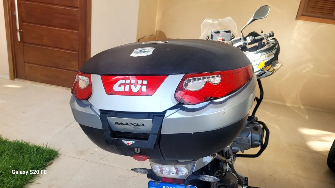 Bauleto para Moto Givi 52 Litros