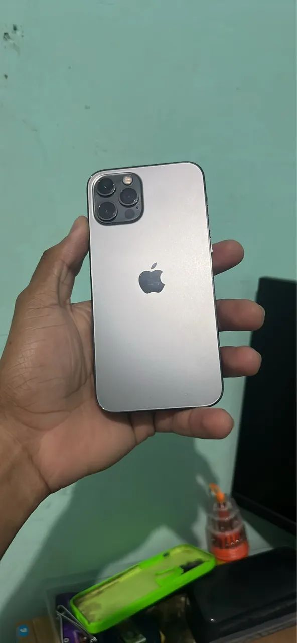 iPhone 12 Pro 128gb - Celulares e Smartphones - Morada do Lago