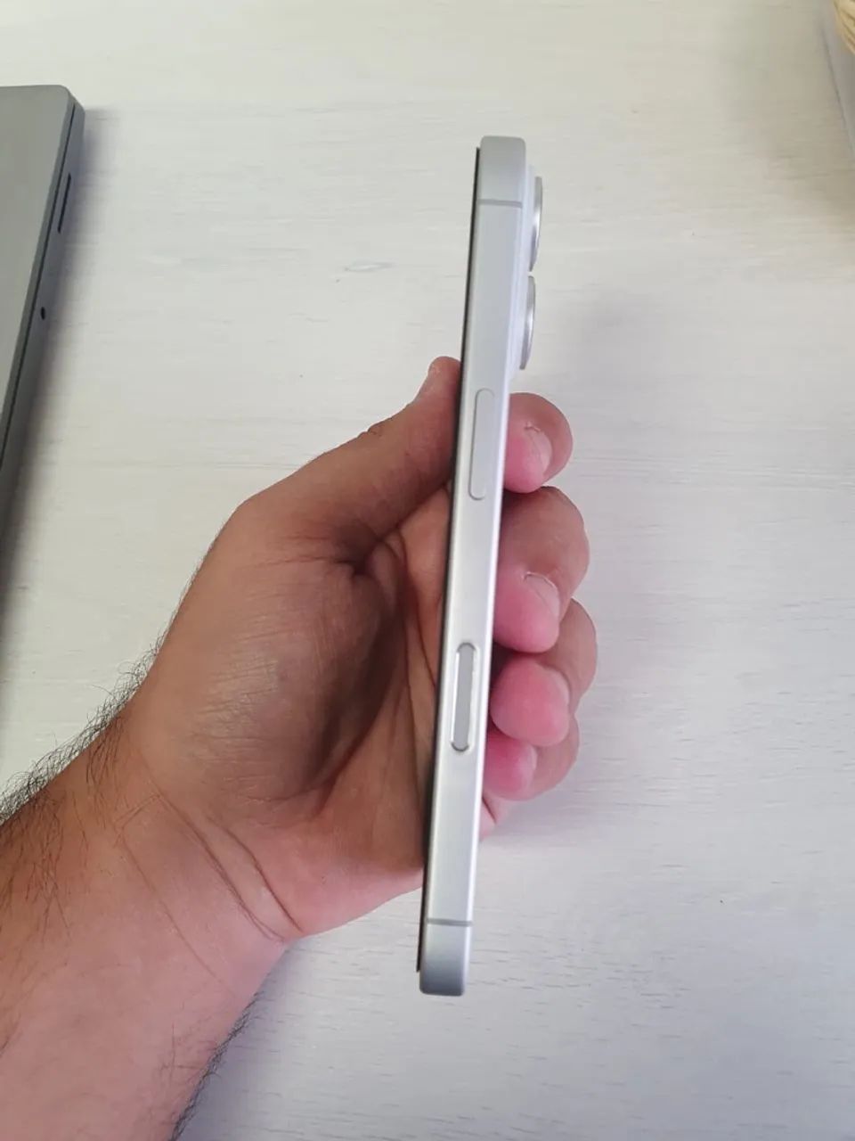 iPhone 16  - Foto 3