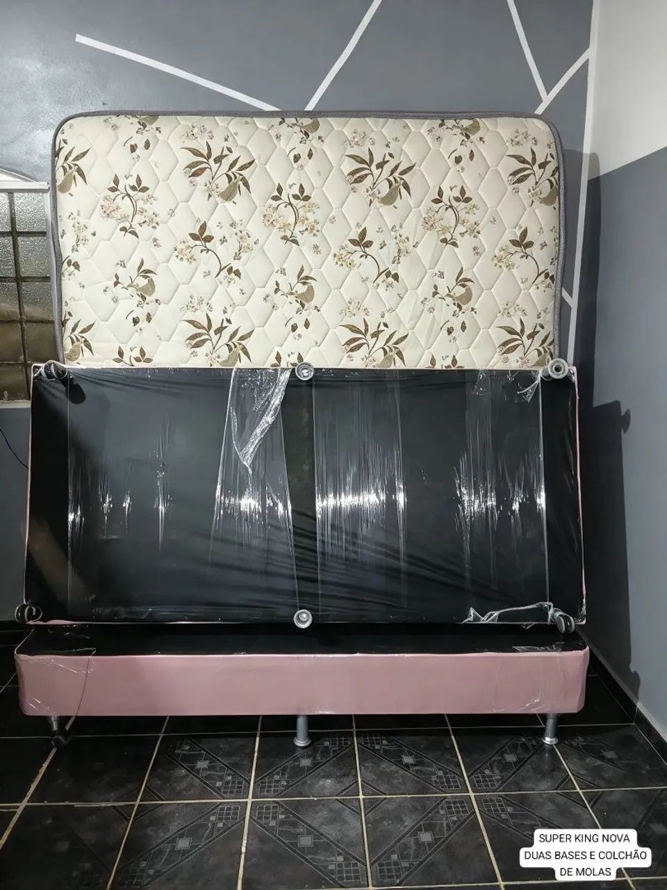 CAMA SUPER KING NOVA DUAS BASES E COLCHAO DE MOLAS 