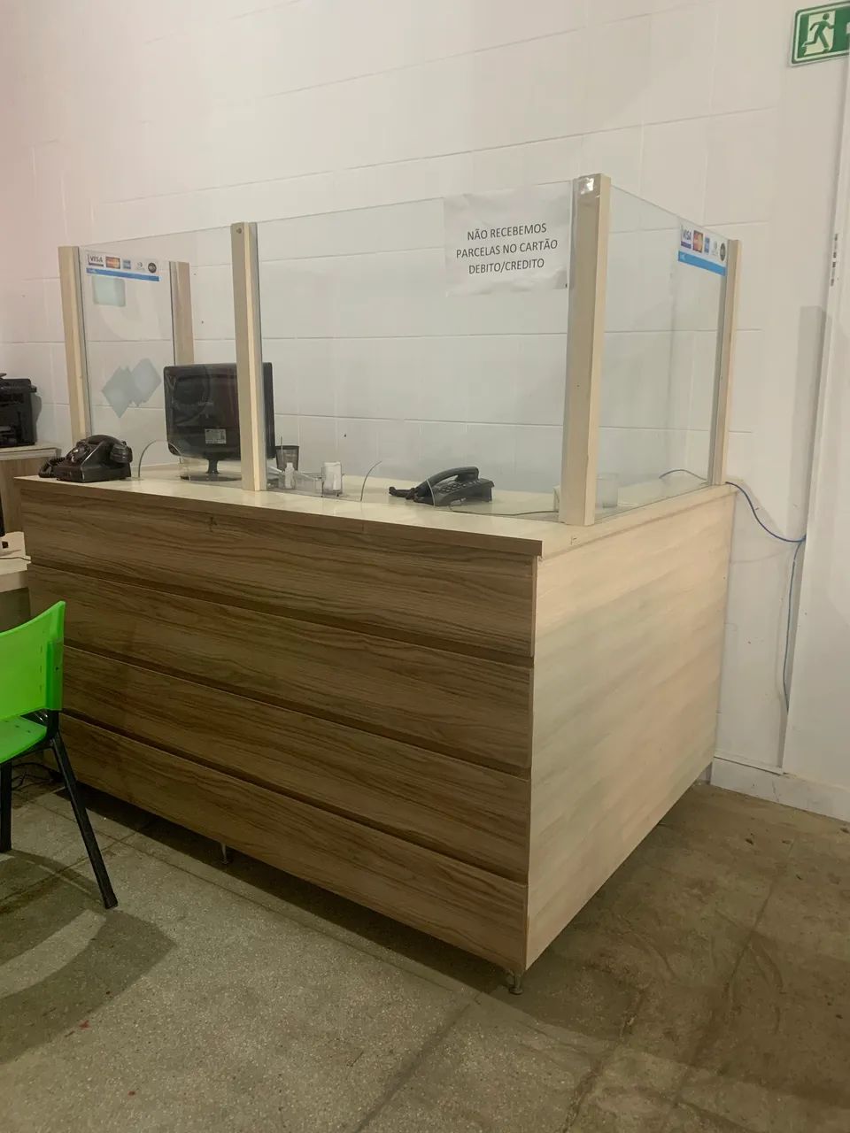 Vitrine e caixa - Foto 3