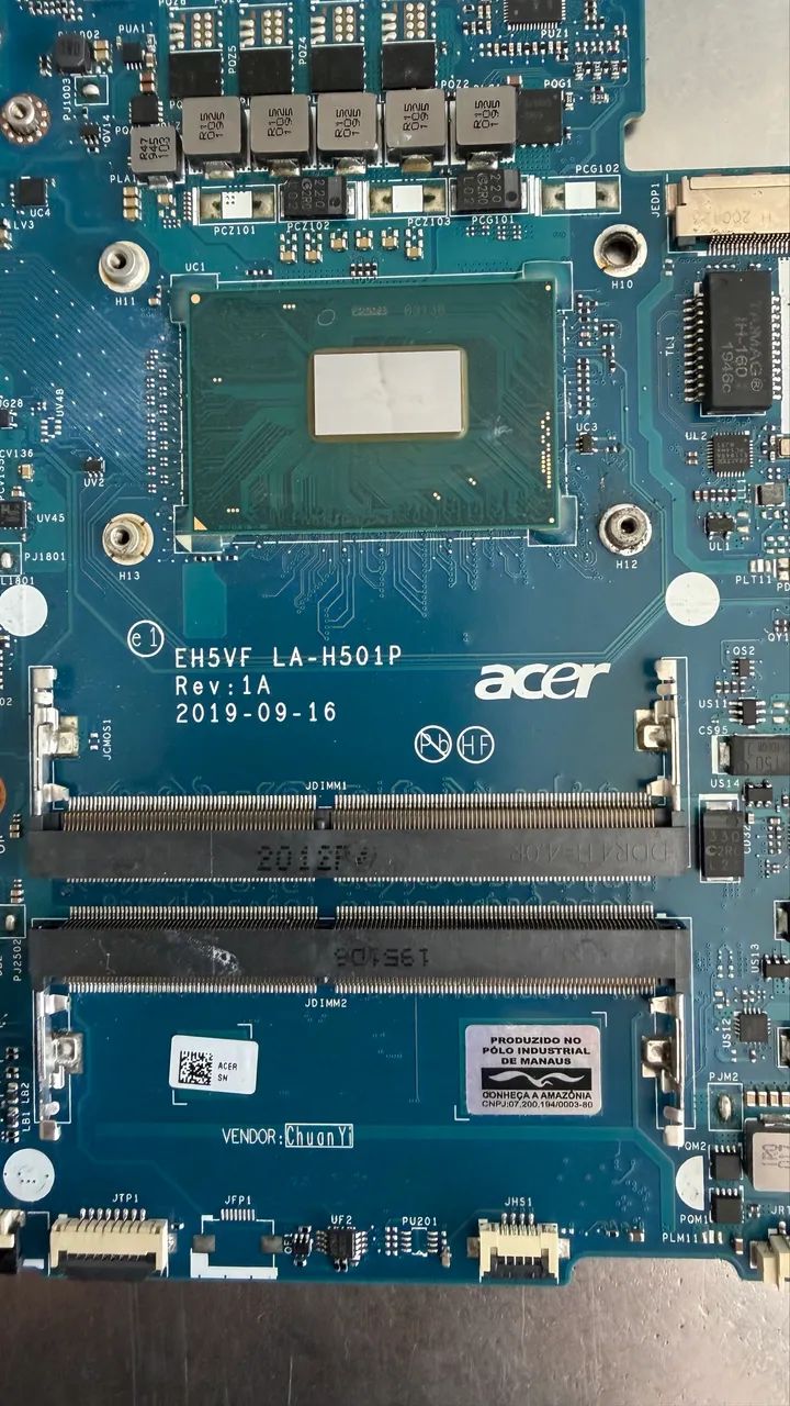 Placa mãe a Acer nitro 5 com Defeito  - Foto 3