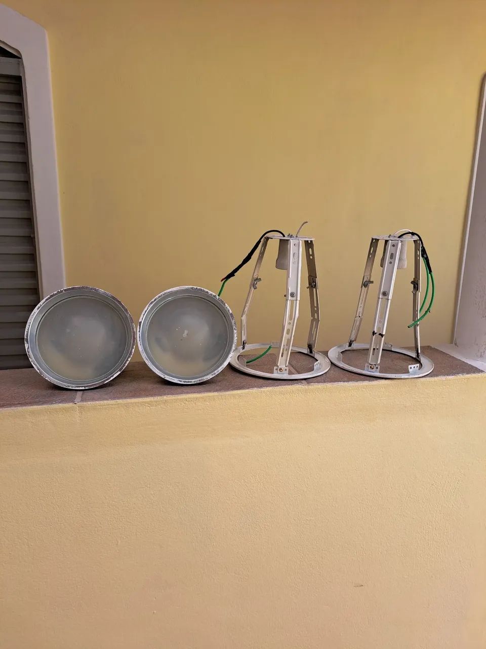 Plafon de embutir no teto.