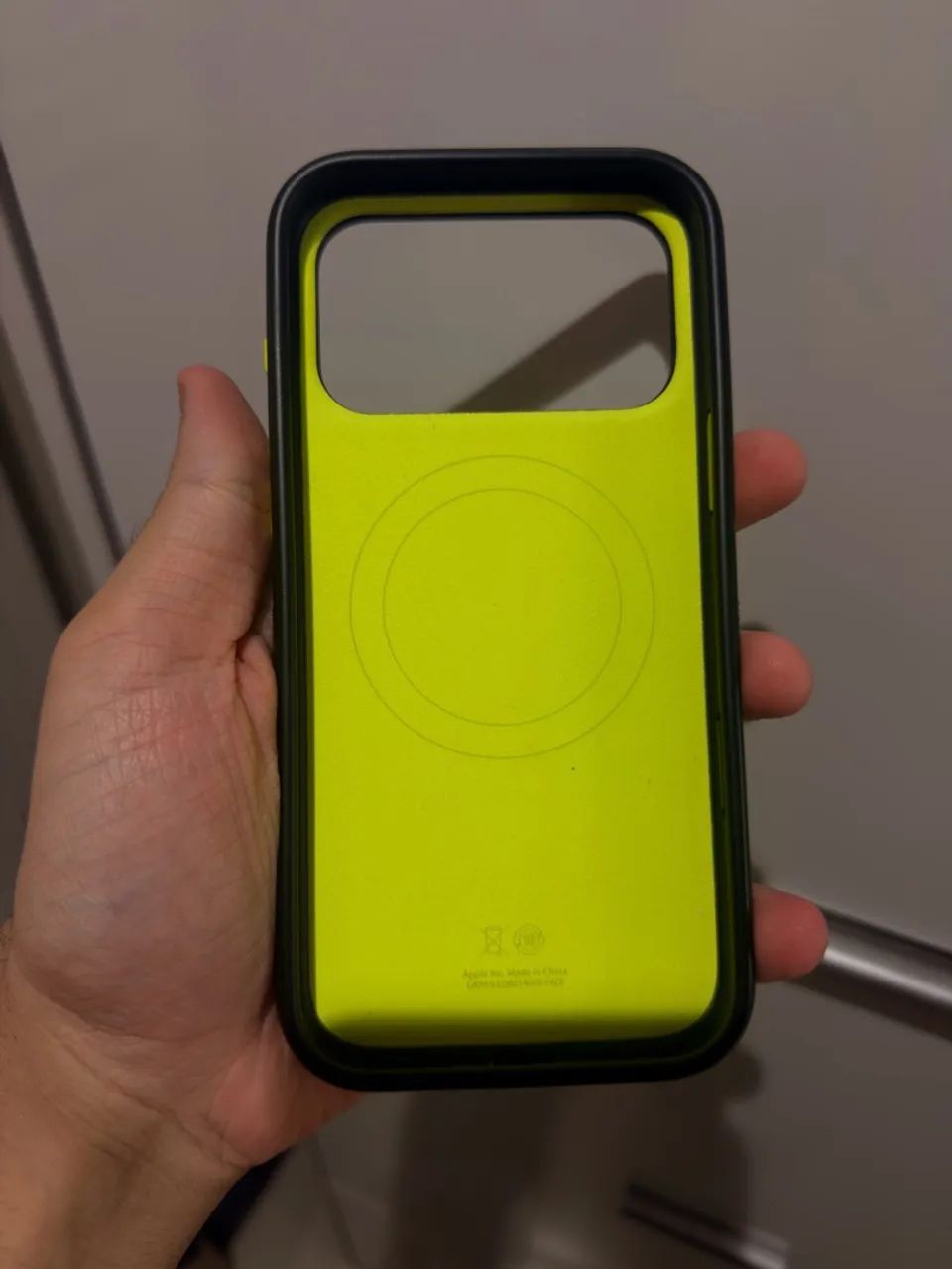 CAPA BEATS RUGGED APPLE 17/18 PRO MAX ORIGINAL - Foto 3