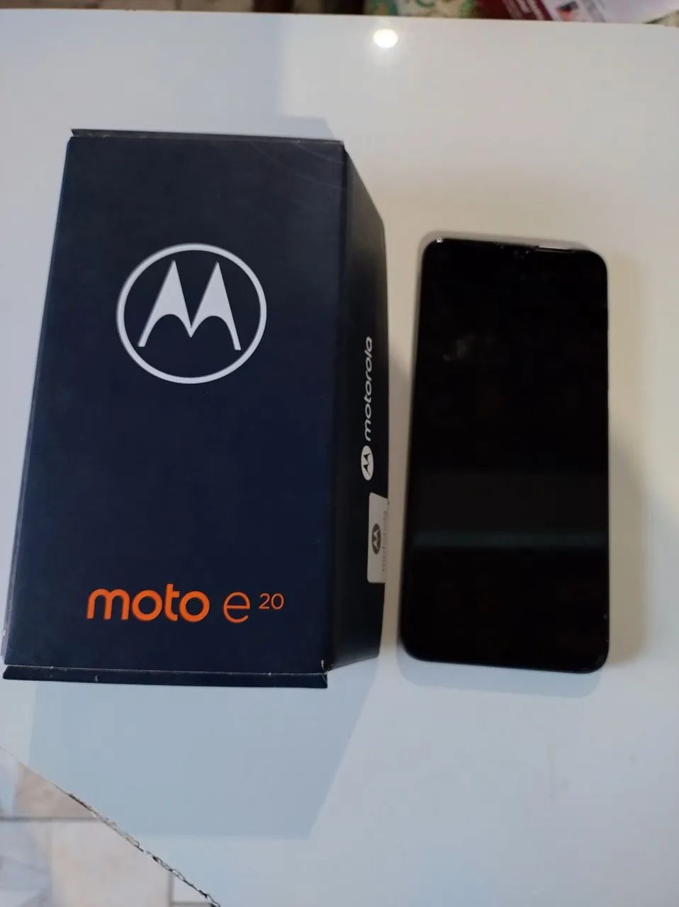 Vendo celular moto e20 - Foto 3