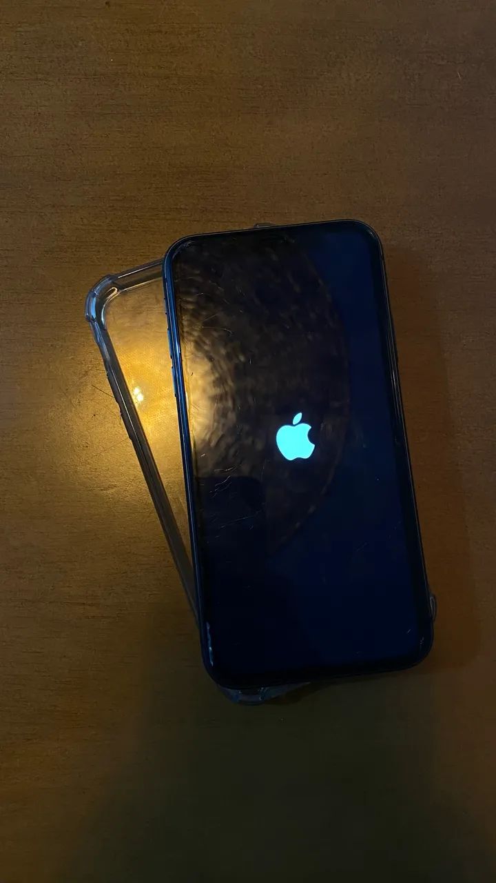 iPhone 11 128GB - Foto 2