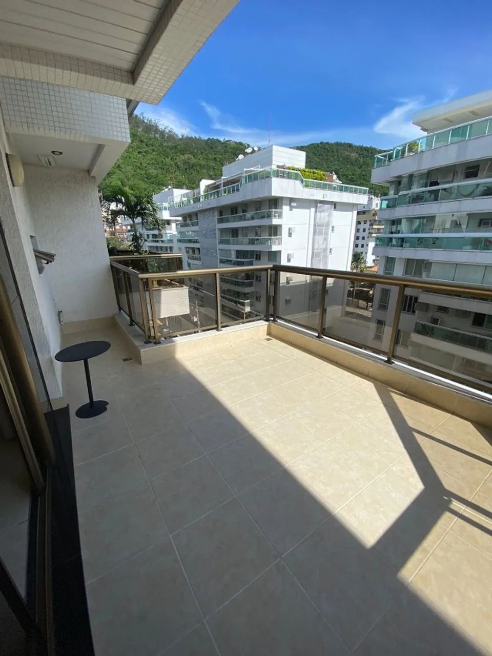 Duplex em Charitas Próximo à Praia | 2 Quartos, Closet e Suíte - Foto 3