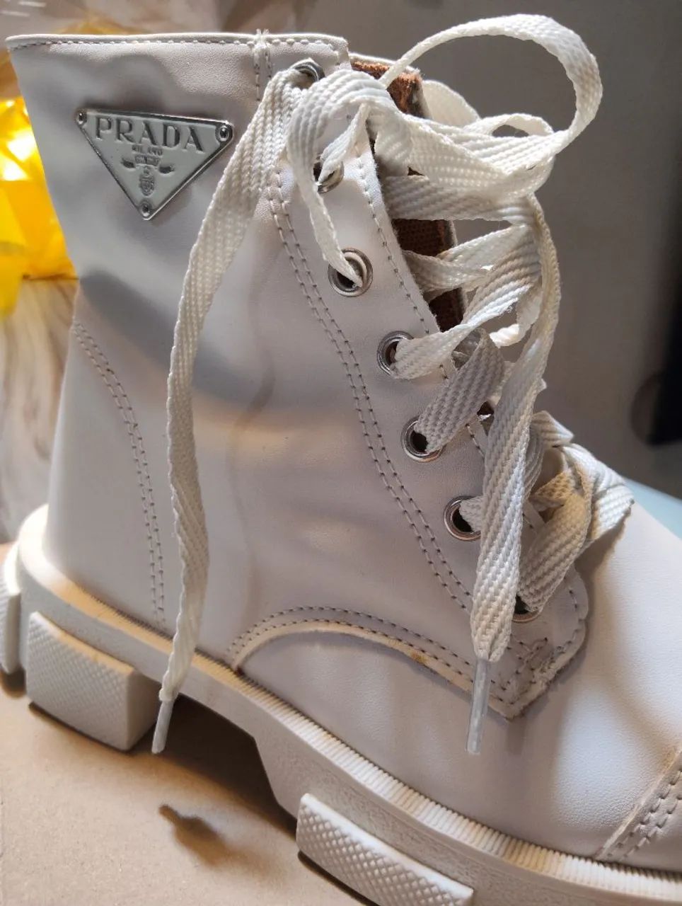 Bota Feminina Bege Nova  - Foto 4