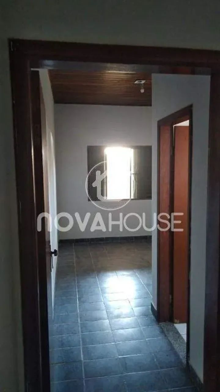 CASA COM 2 DORMITÓRIOS À VENDA - Foto 5