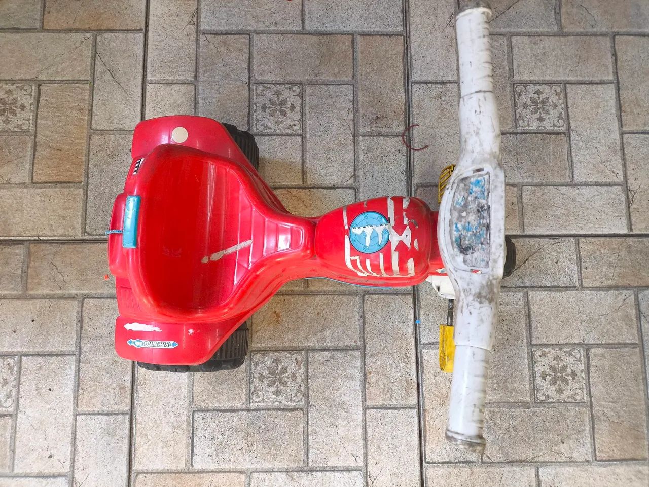 Triciclo infantil ótimo estado  - Foto 2