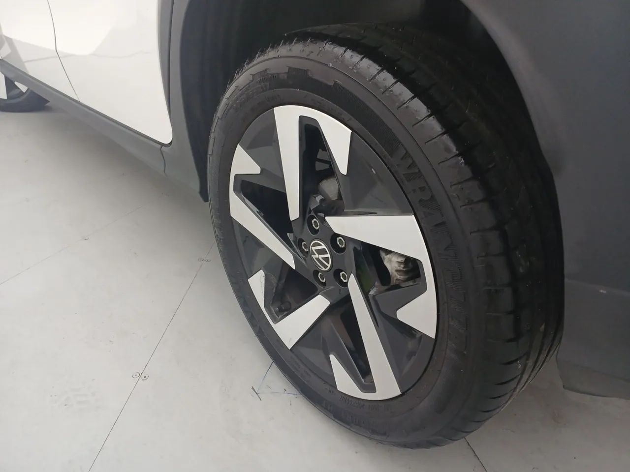 Volkswagen Tera High 1.0 170 TSI Flex 12V 5p Aut, foto 12 de 18