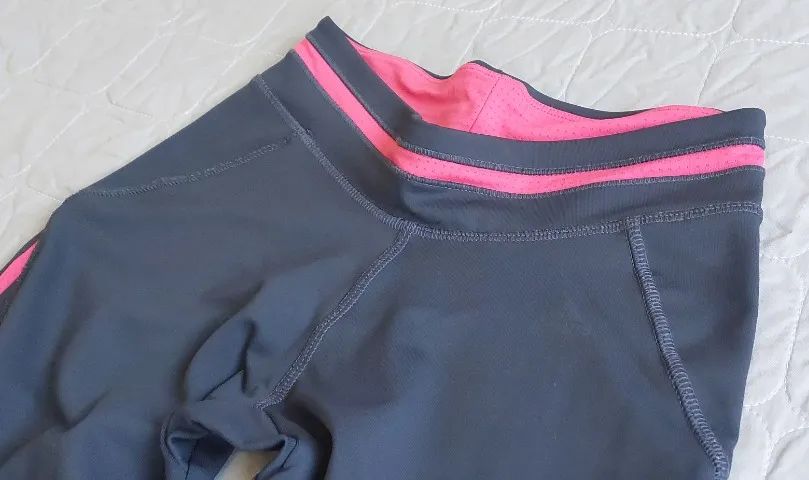 Calça de lycra Adidas ORIGINAL - Foto 4