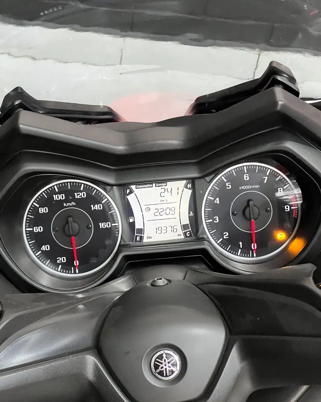 XMAX 250 ABS - Foto 5