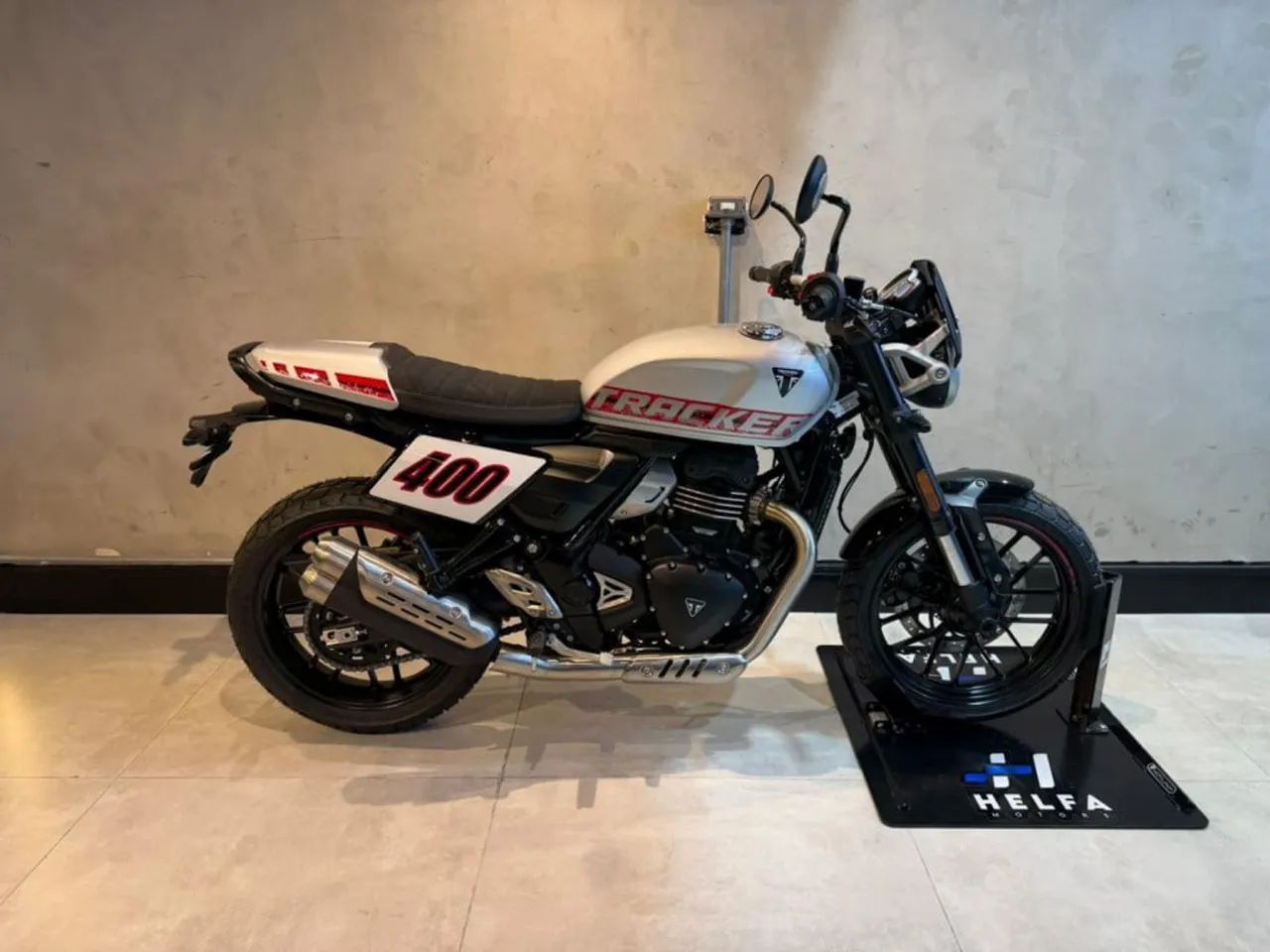 Triumph Tracker 400 - Foto 2