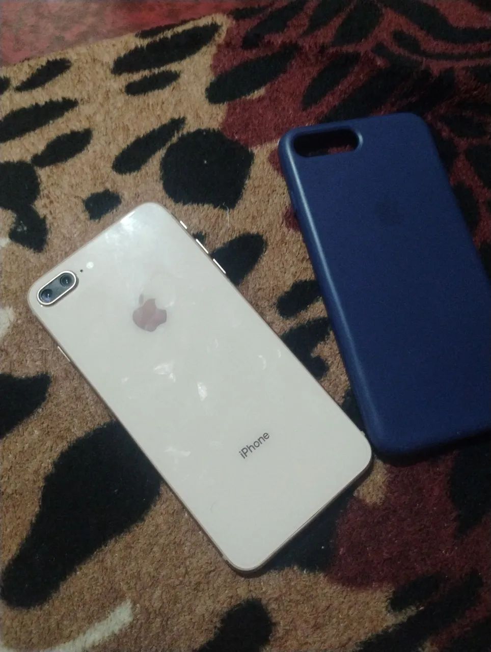 Vendo iphone 8 plus  - Foto 2