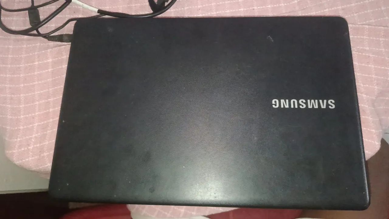 Vende-se ou troca Notebook Samsung  para conserto ou retirada de peças  - Foto 5