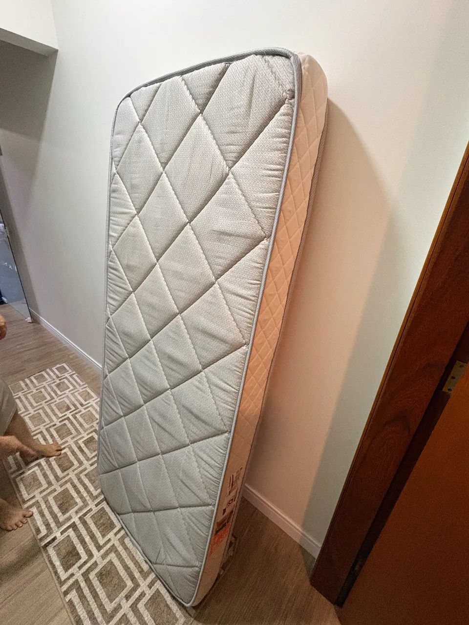 Colchão novo cama de solteiro nunca usado  - Foto 2